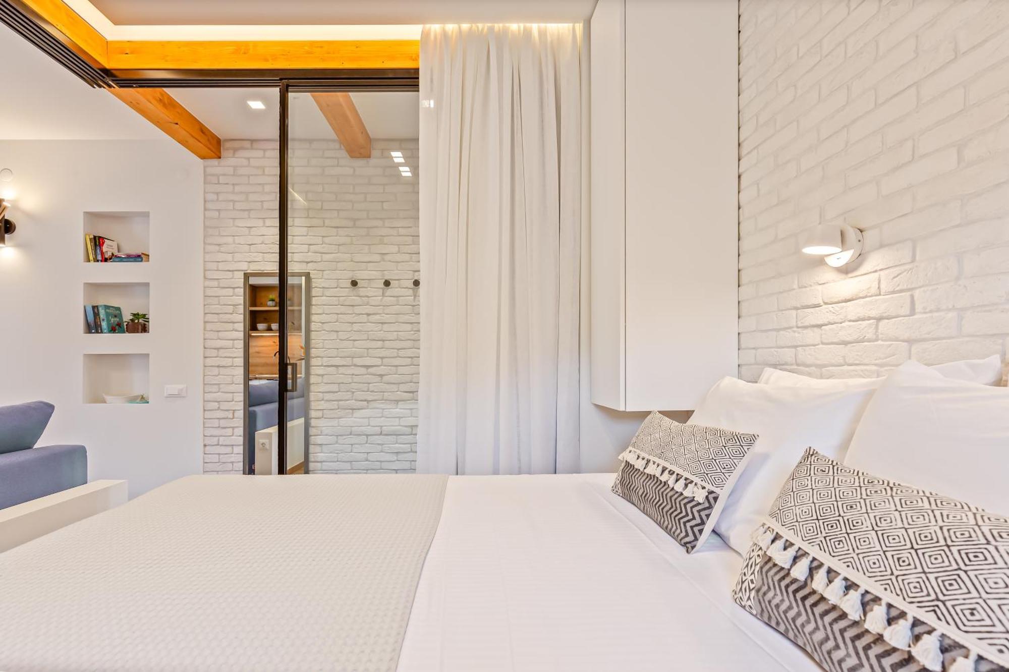 Lola Apartments リアパデス エクステリア 写真
